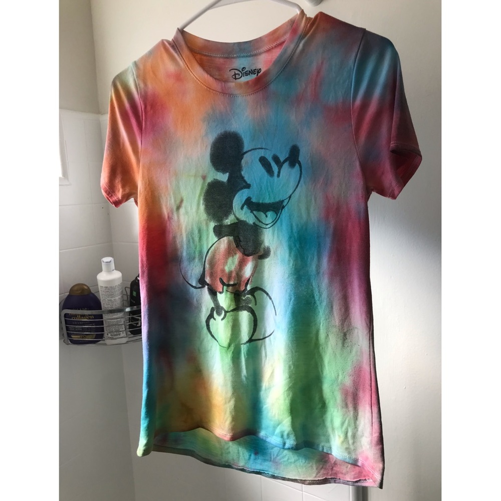 Customs Disney tie dye!! 💀